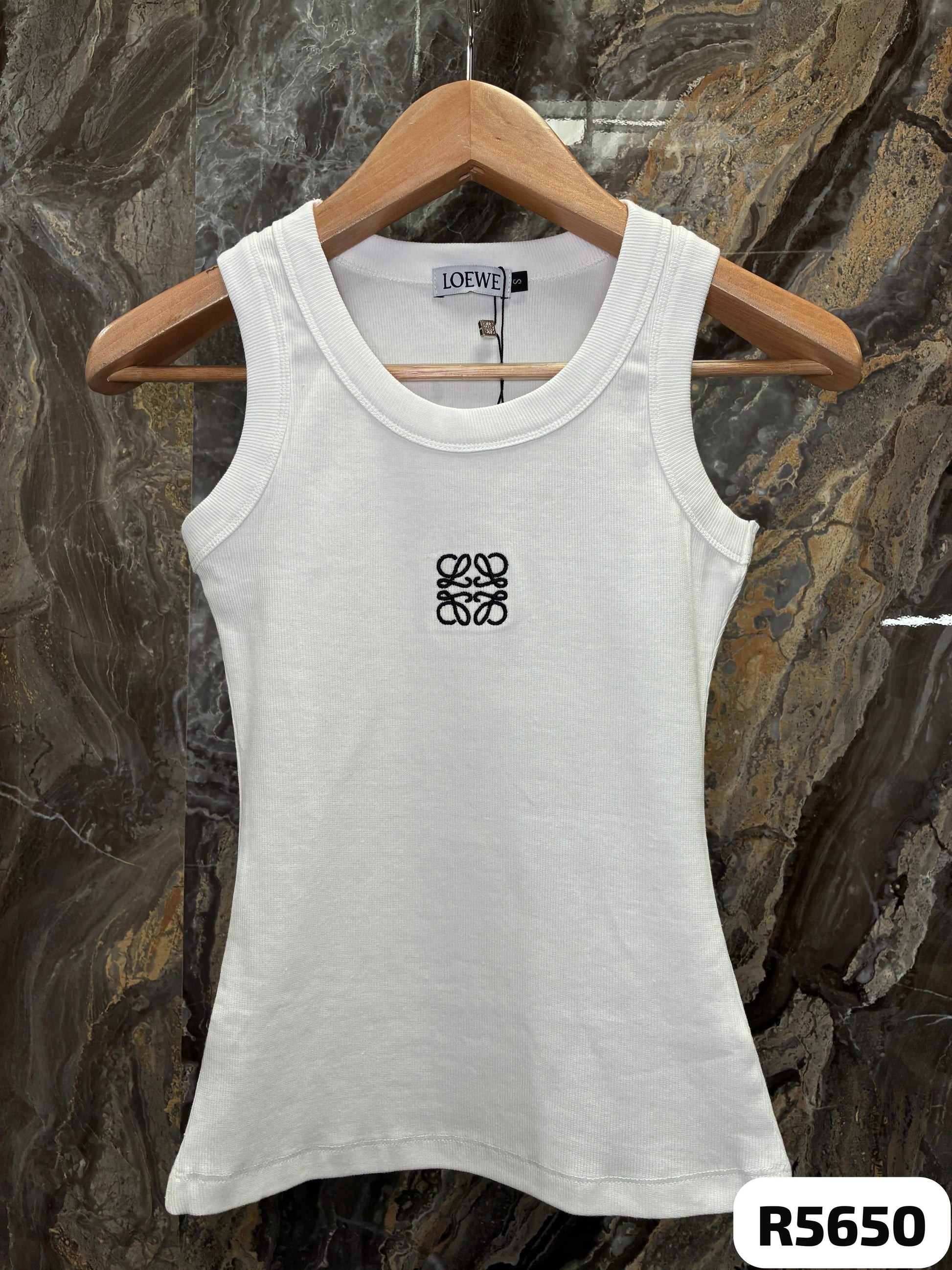 Camiseta cuello redondo