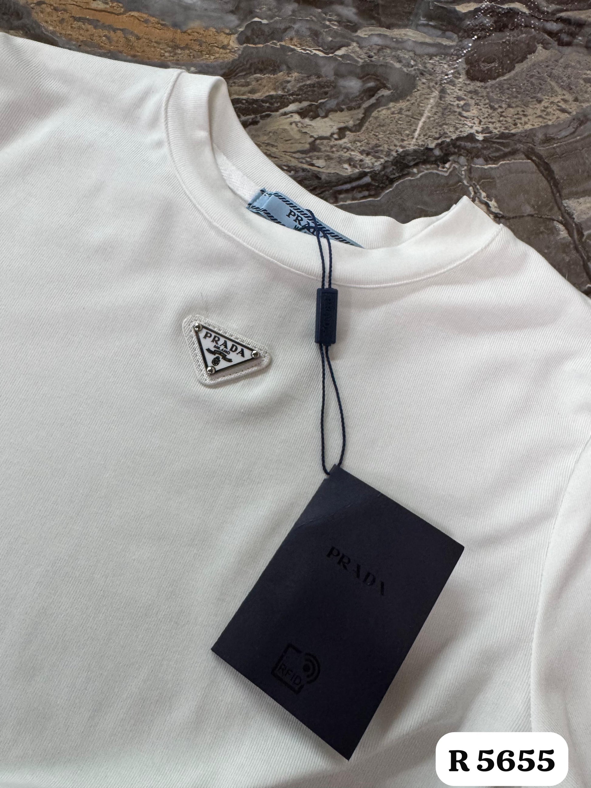 Camiseta cuello redondo