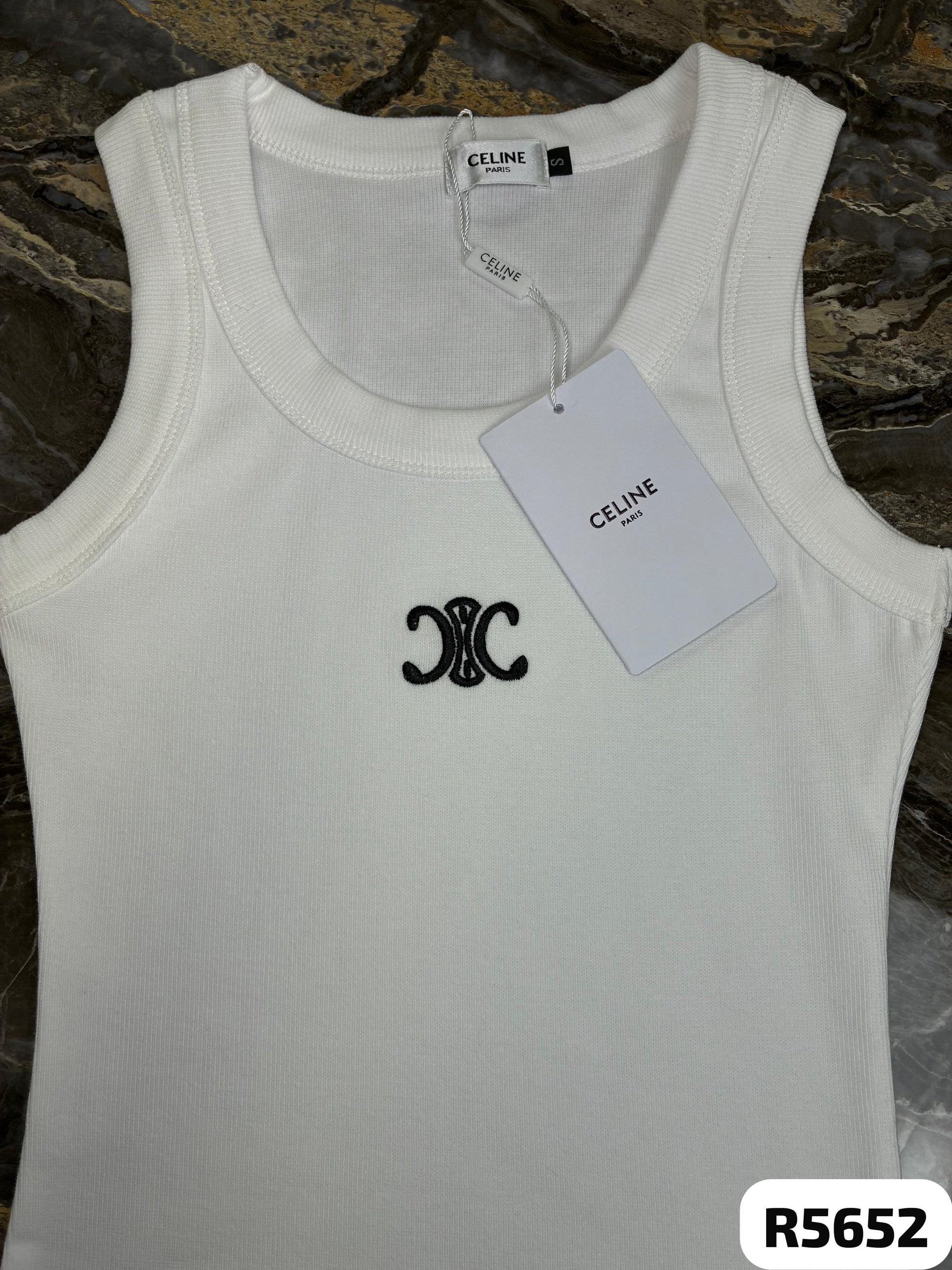 Camiseta cuello redondo