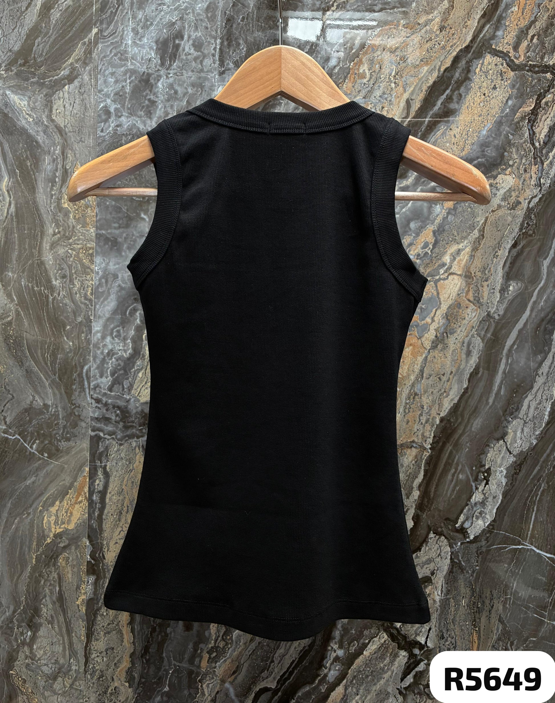 Camiseta cuello redondo