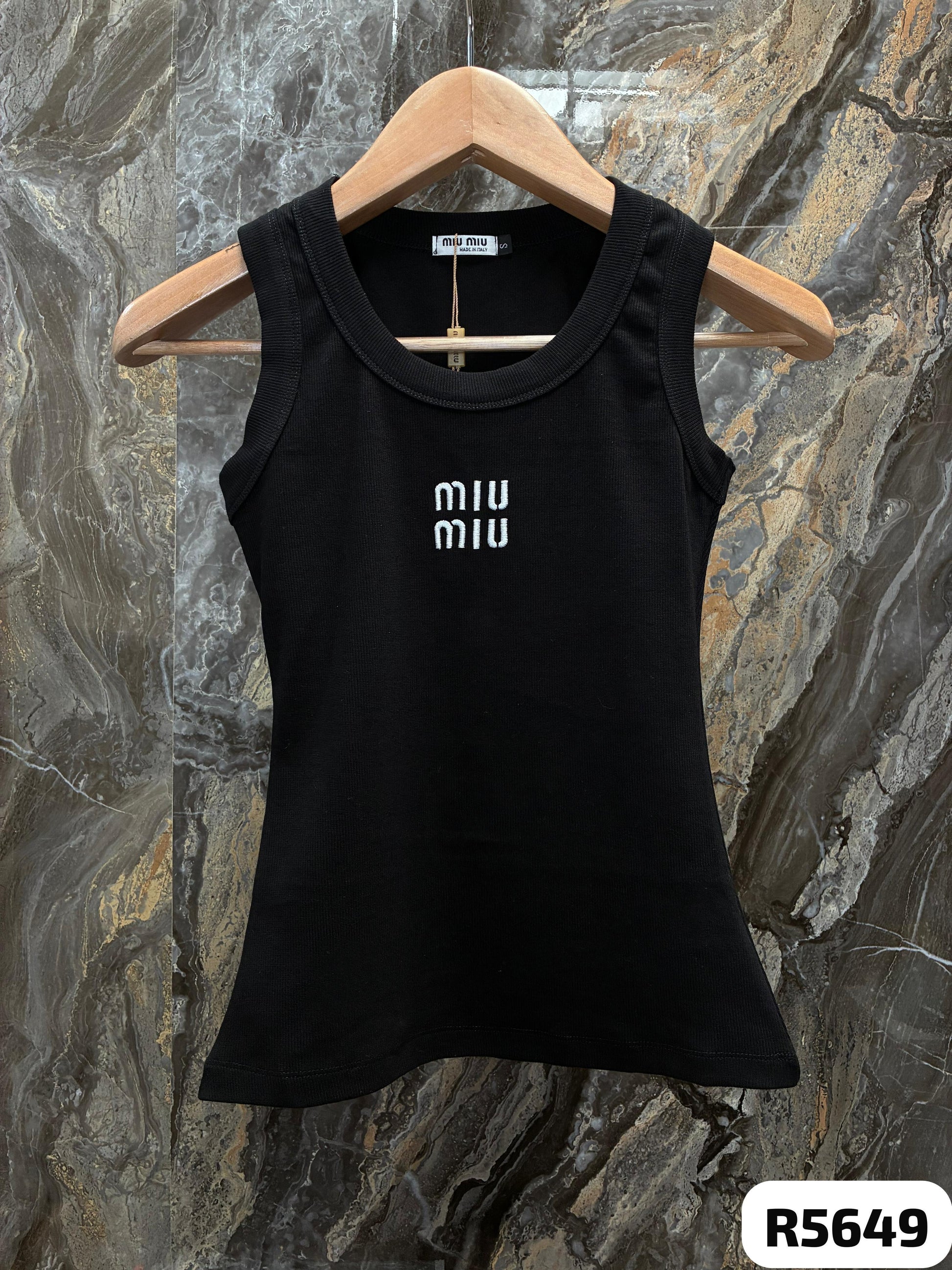 Camiseta cuello redondo